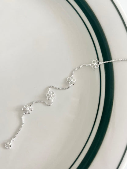 4-Flower Motif Bracelet | 夏日四小花手鏈￼