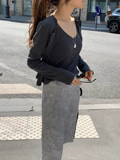 Soft Misty Timber Embossed Skirt | 霧感柔軟提花織布半身裙