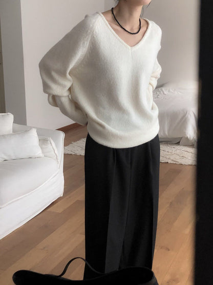 【Monotour 連線】Fluffy Alpaca V-Neck Knit