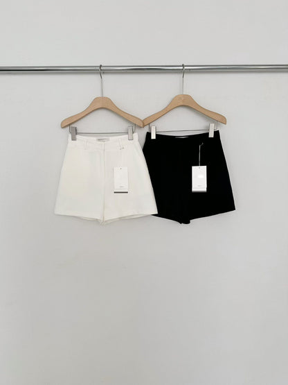 <衣櫥必備> Tailored Suit Shorts | 親膚A字型西裝短褲