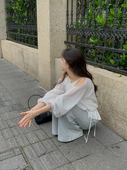 Waterfall Drape Shoulder Halter Blouse | 垂墜掛脖露肩上衣