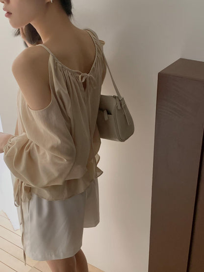 Waterfall Drape Shoulder Halter Blouse | 垂墜掛脖露肩上衣