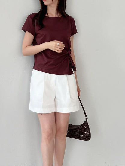 Micro-Textured Tailored Shorts | 極簡暗豎紋短褲