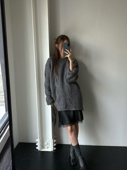 Oversized Alpaca Cable Knit | 寬版麻花羊駝針織