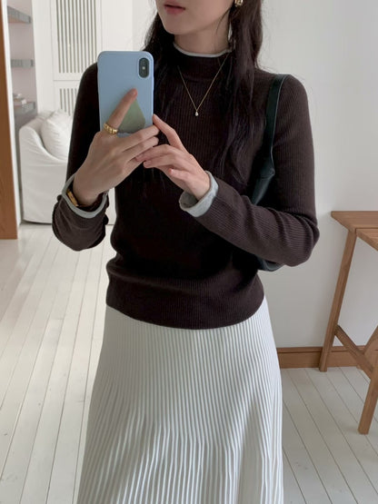 Contrast Detailing Basic Mock Neck Top | 拼色飾邊中領基礎上衣
