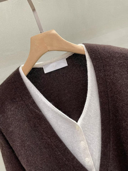 Faux 2-pcs Cashmere Layered Top | 羊駝毛拼色假2件V領 Top