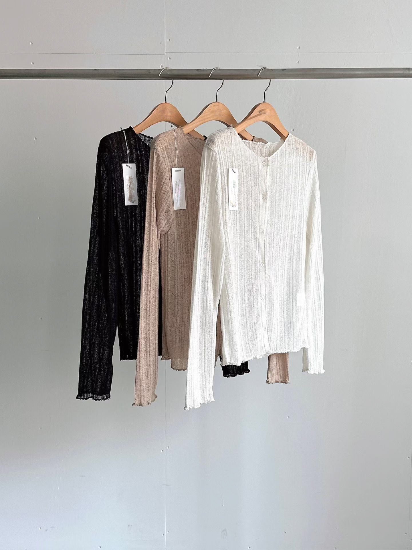 [𝑳𝒊𝒏𝒆𝒏 𝑬𝒅𝒊𝒕] Lightweight Striped Cardigan