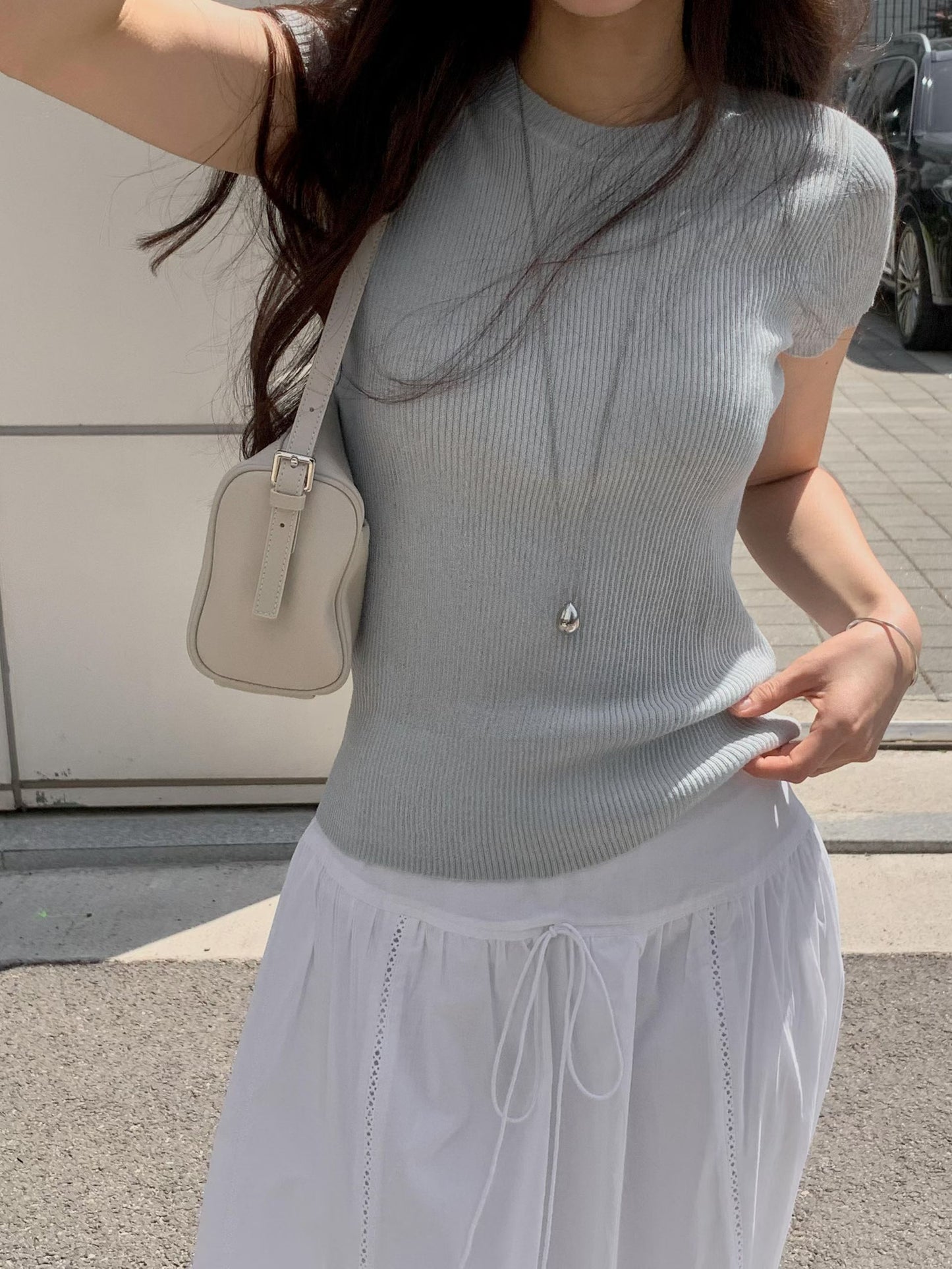 Featherlight Sunlit Everyday Knit Tee | 羽量輕薄針織日常T