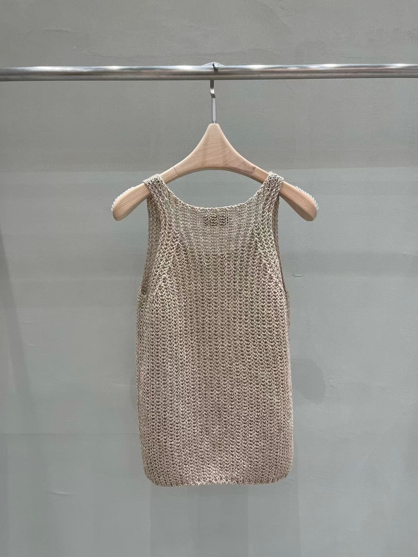 [𝑳𝒊𝒏𝒆𝒏 𝑬𝒅𝒊𝒕] Weaving Crochet U Tank |  寬肩鈎織背心