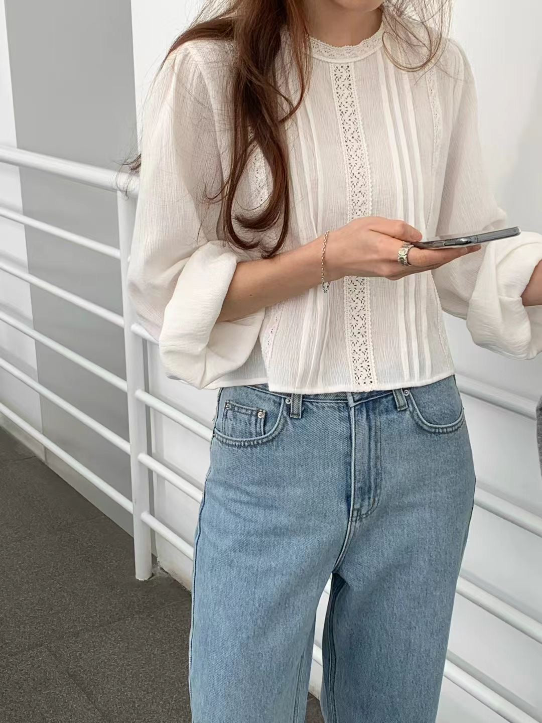 簡約復古風小圓領襯衫 | The Classique Romance Blouse