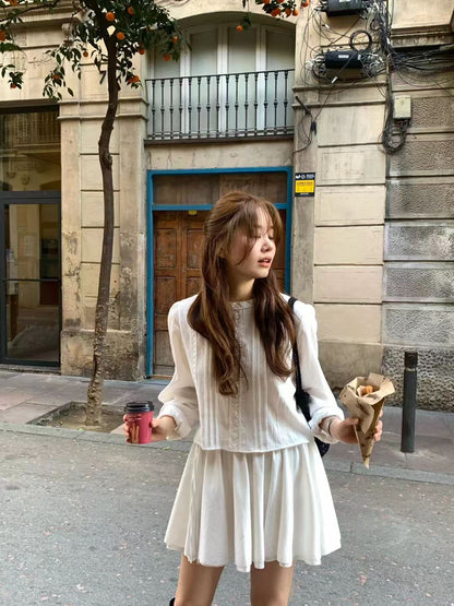 簡約復古風小圓領襯衫 | The Classique Romance Blouse