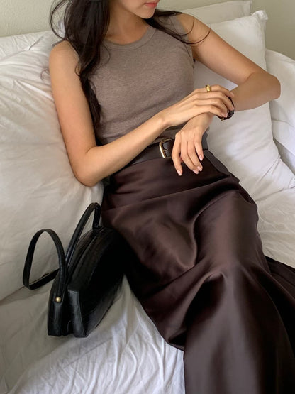 【Monotour 連線】The Most Elegant Skirt This Season