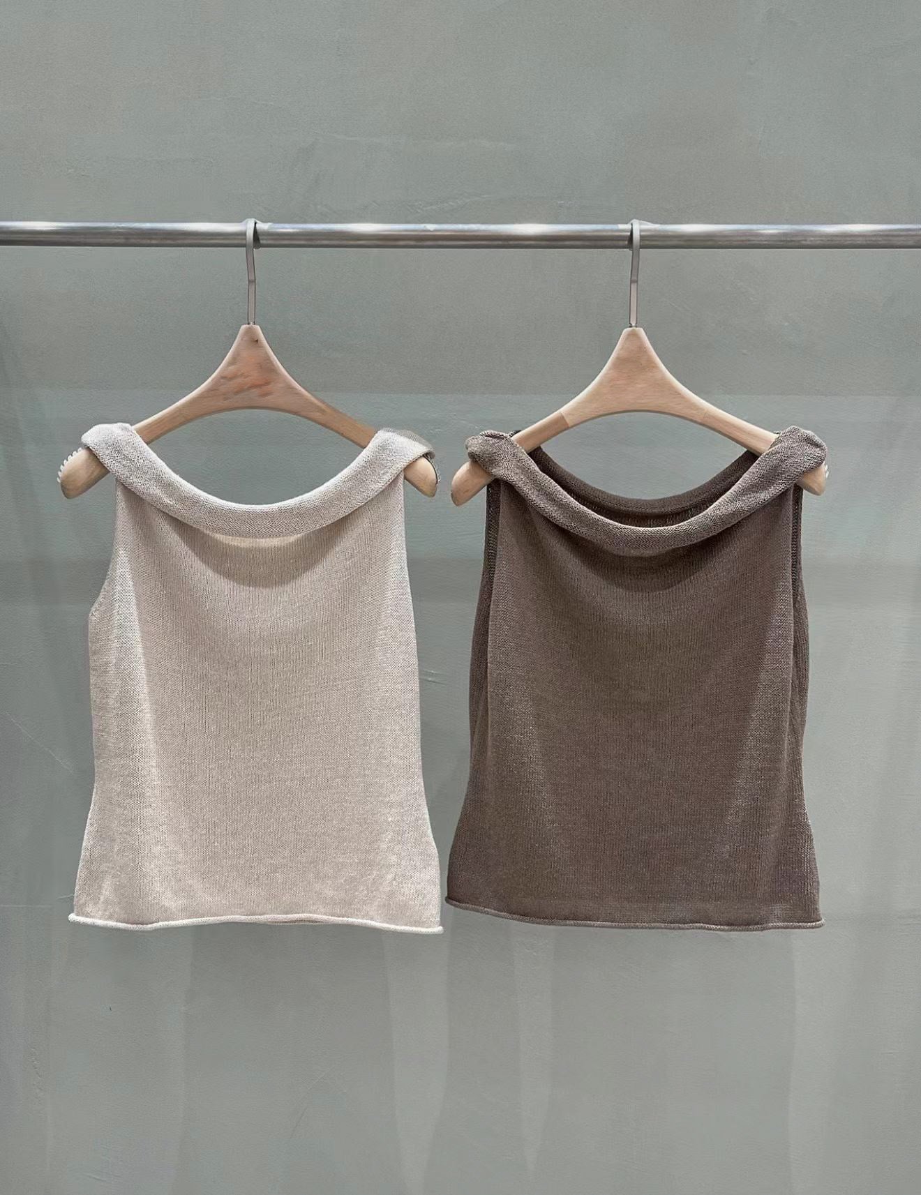 Draped Boat Neck Linen Knit Top | 垂感船領麻質背心