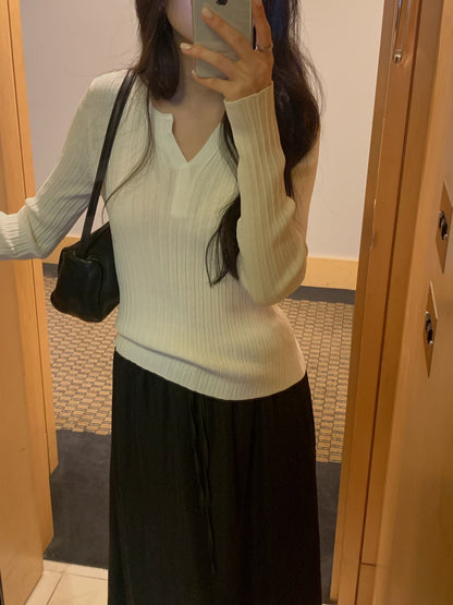 Seagull Collar Grooved Top |法式海鷗領暗條紋上衣
