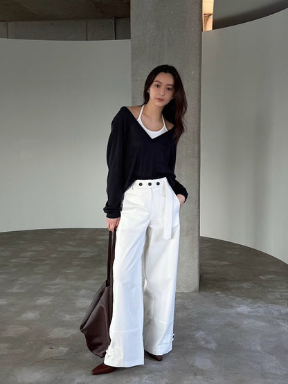[超薄大V針織] Airy Deep V Knit