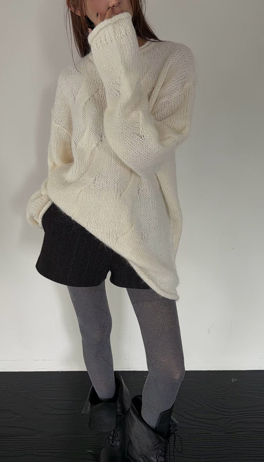 Oversized Alpaca Cable Knit | 寬版麻花羊駝針織