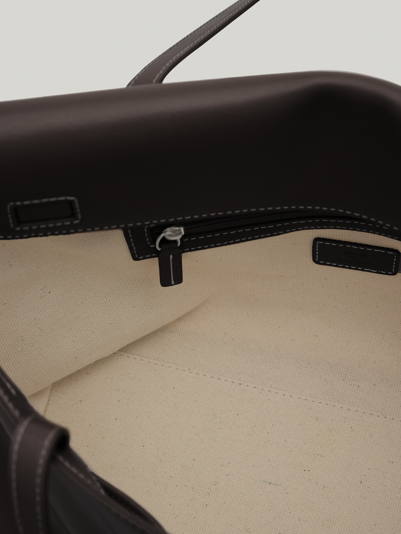 《連線期間限定》Atelier de Lumen Panier Flap Bag