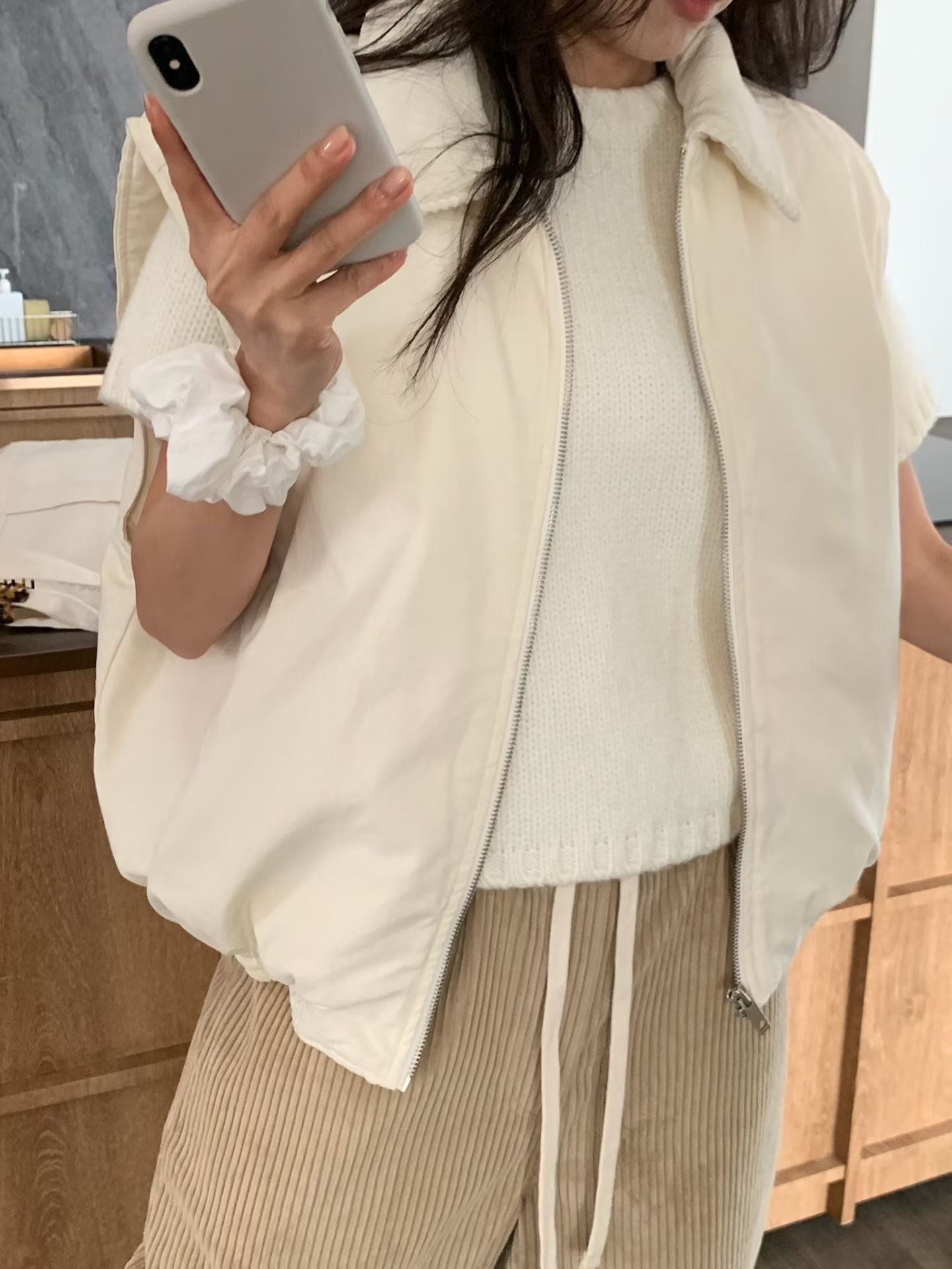 Corduroy Collar Quilted Vest Jacket | 燈芯絨領夾綿背心外套