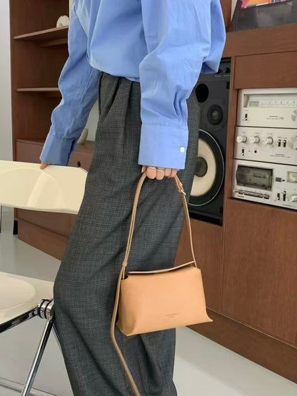 【Bucks & Leather】The Little Marshmallow Bag