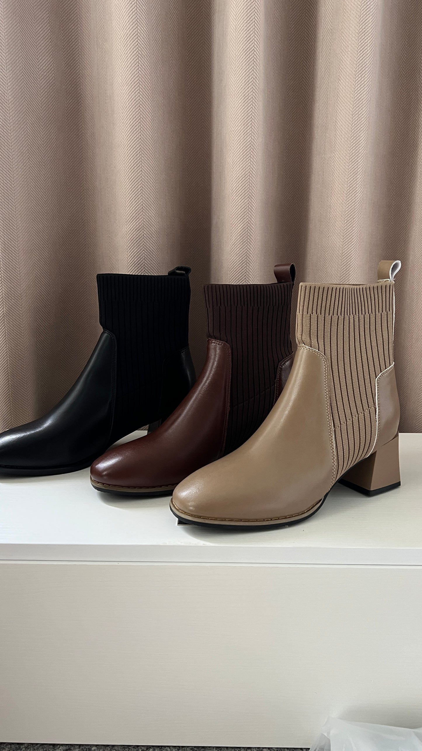 Calf Leather Sock Ankle Boots | 秋冬百搭牛皮拼襪子短boot