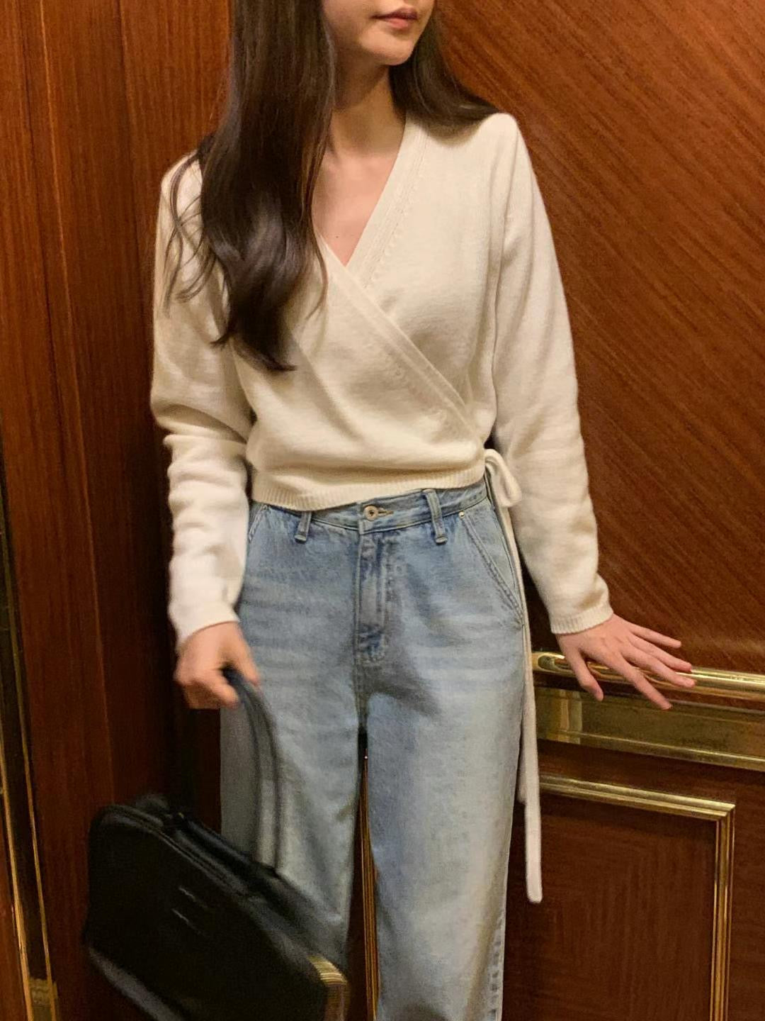 Cashmere Blend Soft Wrap Top | 氣質Cashmere 打結針織Top