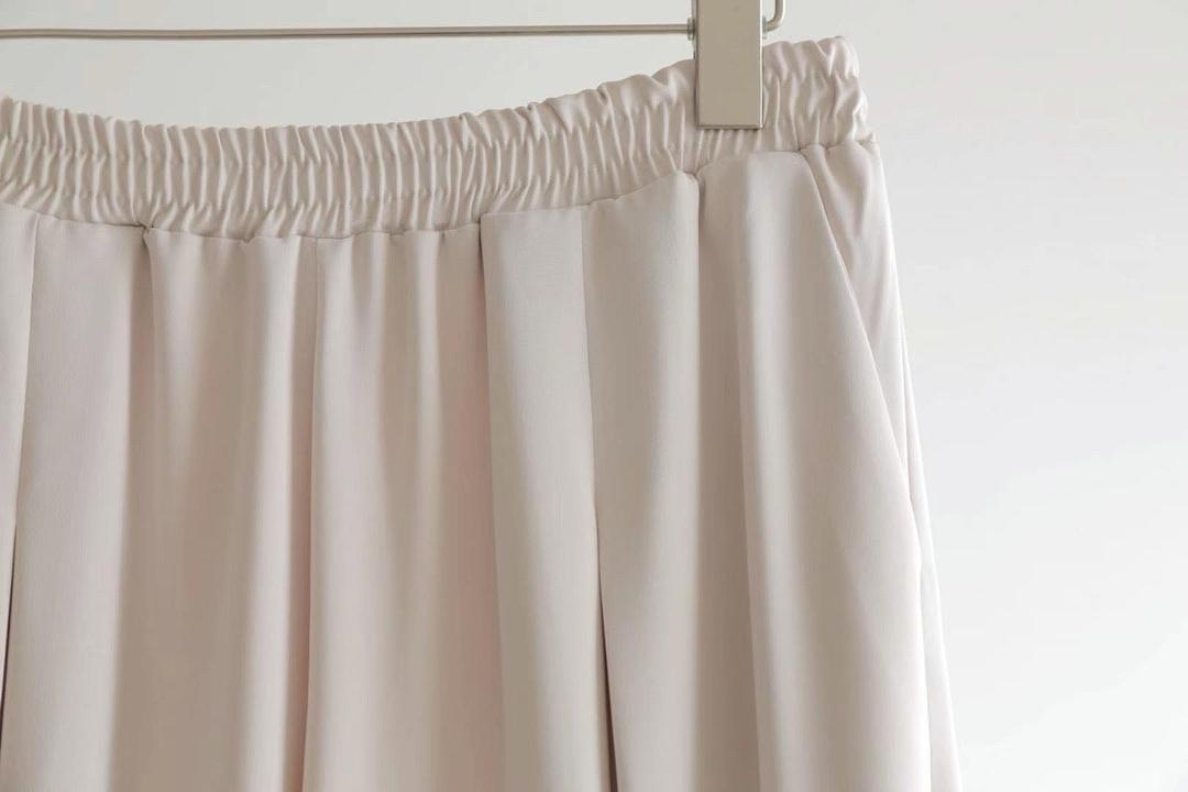 Draping Pants with Simple Pleats | 仙氣垂感長褲