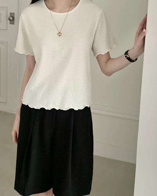 Soft Textured Top with Frills | 甜美木耳邊皺皺Top
