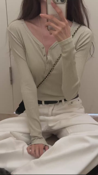 [連線壓軸加碼款] Teardrop Winter Basic Top | 水滴領口暗直紋上衣